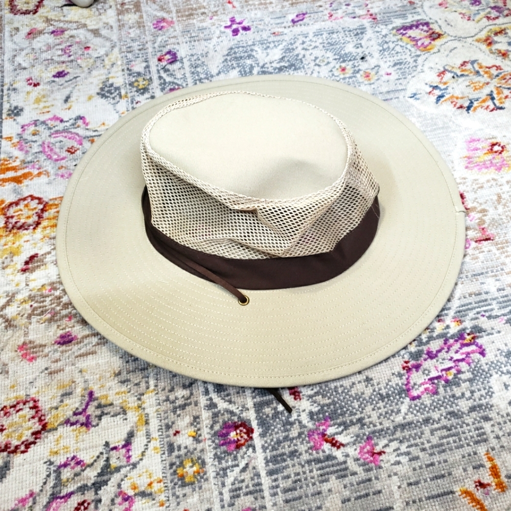 Men hat